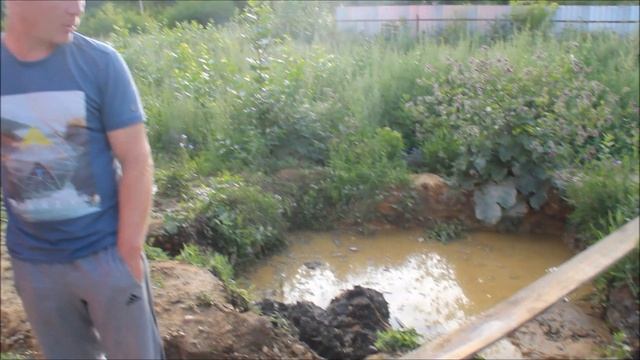 Как найти водоносный слой? Видео от БурСпецТехники. Заработай на бурении. смотреть онлайн