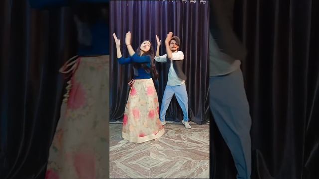 Taaron Ka Chamakta Gehna Ho|Wedding Dance|Simple Dance Steps смотреть онлайн
