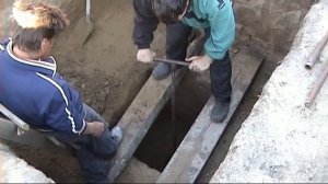 бурение скважины вручную (день 1)