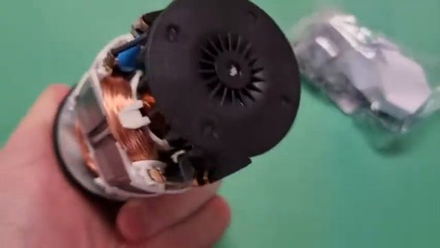 Мотор 230V для блендера Robot Coupe MicroMix (арт. 89225) смотреть онлайн