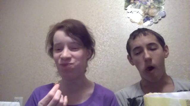VLOG: Обзор присланных сладостей смотреть онлайн