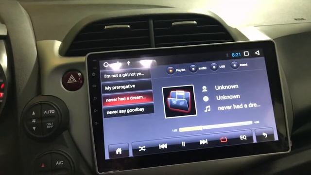 Honda Jazz. Установка планшета в автомобиль и подключение камеры заднего вида смотреть онлайн