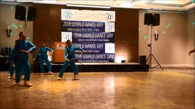 P01 UNESCO CID World Dance Day 2018 Shi Zhiping 《窗花舞》 Uprising Star смотреть онлайн