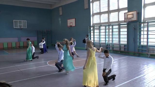 Танец школы 117 Новосибирск 23.06.2014 смотреть онлайн