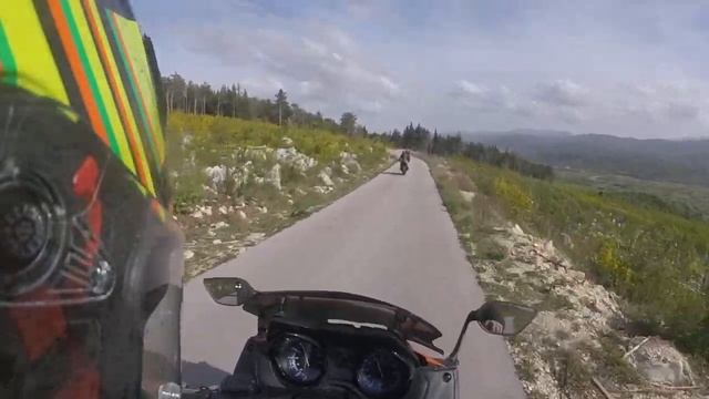 Tmax 530 2019 Driving like its stolen смотреть онлайн