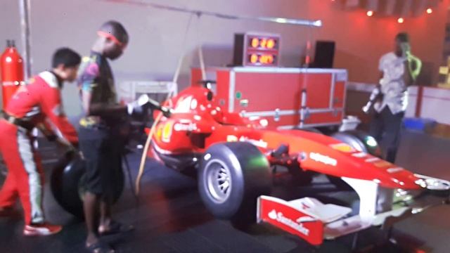Ferrari world abu dhab смотреть онлайн