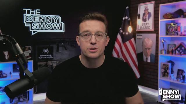 Media TURNS on Biden, Corrupt Business EXPOSED: BOMBSHELL: 'Joe is the Big Guy!' | Knives Are Out! смотреть онлайн