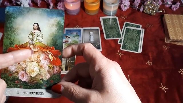Какие неожиданные подарки ждут Вас в этом году. /Расклад таро онлайн. смотреть онлайн