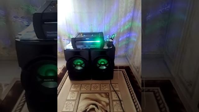 SONY SHAKE- x30d смотреть онлайн