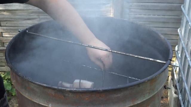 канал вкусного настроения копчение в бочке  smoker barrel