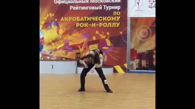 Московский рейтинговый турнир по акробатическому рок-н-роллу смотреть онлайн