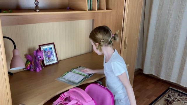 Sofa показывает хорошие и нехорошие варианты подготовки к школе