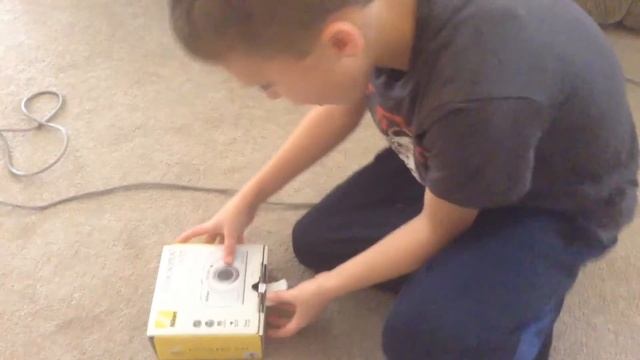 Unboxing Nikon coolpix S33 смотреть онлайн