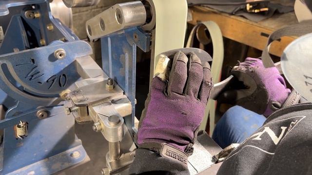Zombie Tools - Tiffany has an Axe to Grind - How To смотреть онлайн
