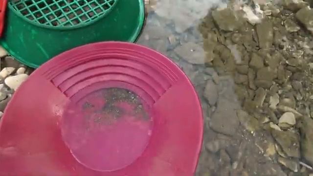 Смыло Косу с Золотом.Новое место на Старой реке! смотреть онлайн