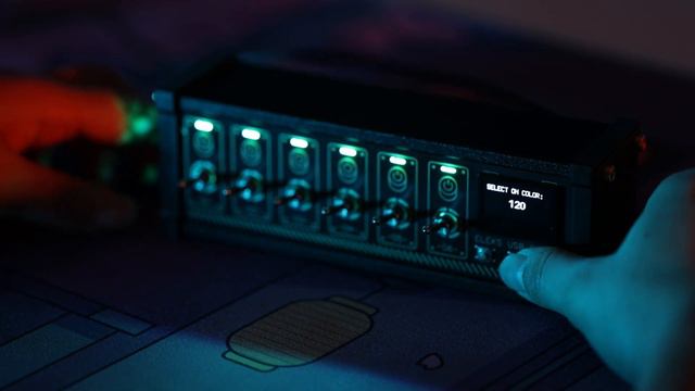 Eleks PC Power Console and USB Hub смотреть онлайн