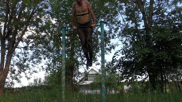 15 подъёмов переворотом, неудачный заход на 16-й смотреть онлайн