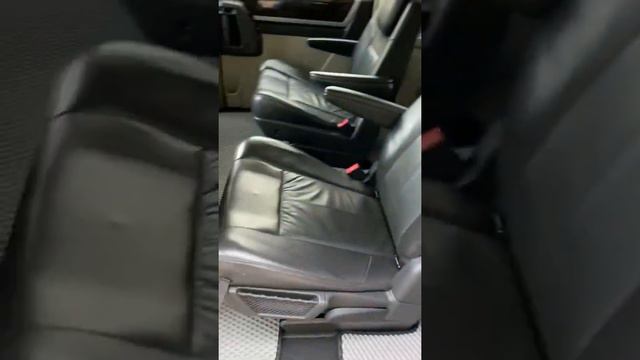 Крайслер Гранд Вояджер 2010 год