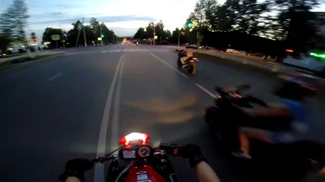 Вечерний пролёт с мотоциклистами (GoPro) смотреть онлайн