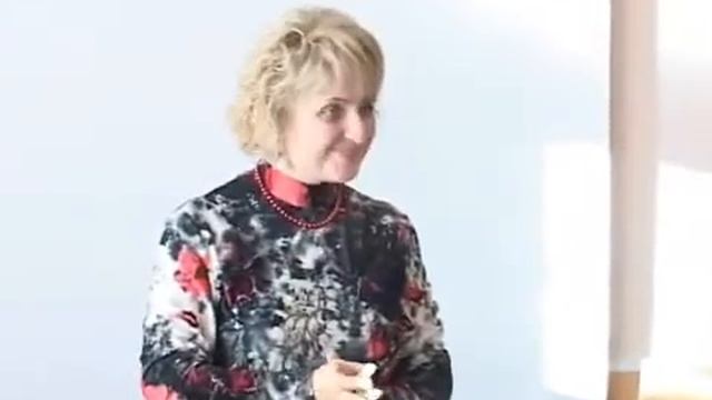 Литературное чтение 3 класс. "Басня И. А. Крылова "Ворона и лисица"(Тищенко Н.Г.) смотреть онлайн