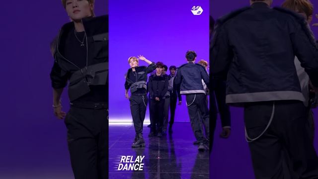 [릴레이댄스] 제로베이스원(ZEROBASEONE) - CRUSH(가시) (4K) смотреть онлайн