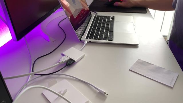 Адаптер Apple USB Type-C Digital AV Multiport (MUF82ZM/A) адаптер НЕ работает с монитором 4к60г М1 смотреть онлайн