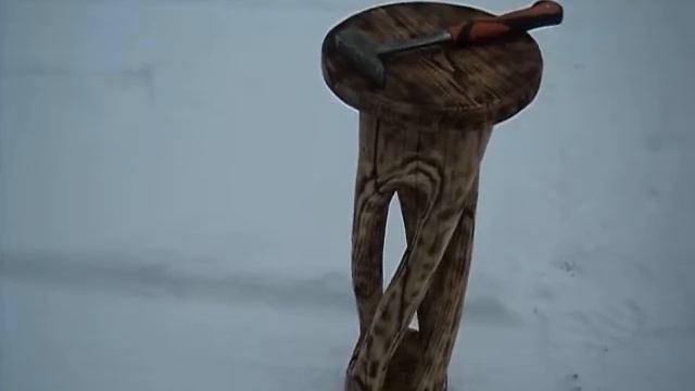 Резной стол из дерева бензопилой. смотреть онлайн