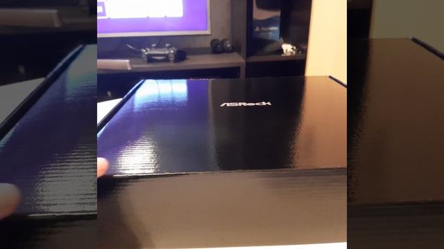С наступающим новым годом ! UNBOXING I9 9900K + ASROCK PHANTOM GAMING 7 Z390. смотреть онлайн