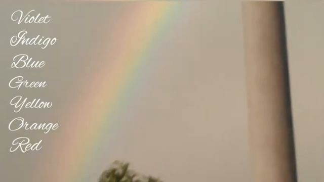 Rainbow - All colours are almost visible. смотреть онлайн