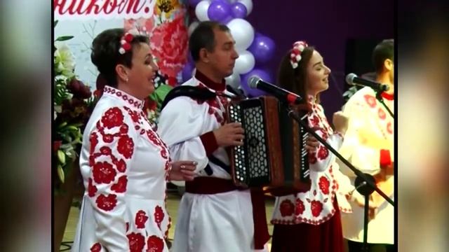 Сердечная песня ДЕРЕВЕНЬКИ МАЛЫЕ Геннадия Заволокина под гармони смотреть онлайн