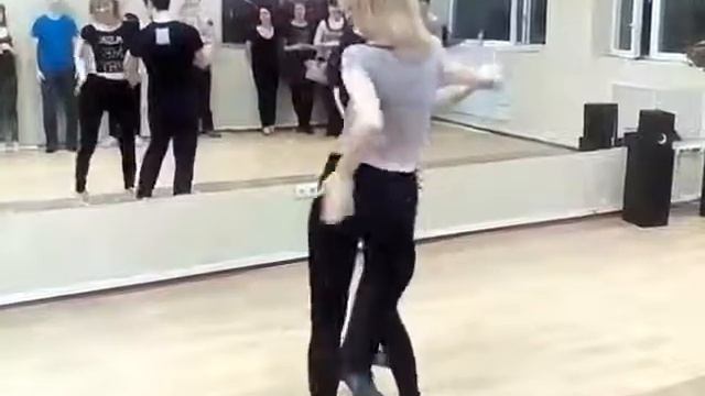 BACHATA Intermediate. Dmitriy Usoltsev & Anna Pavlova. 13.03.17 смотреть онлайн