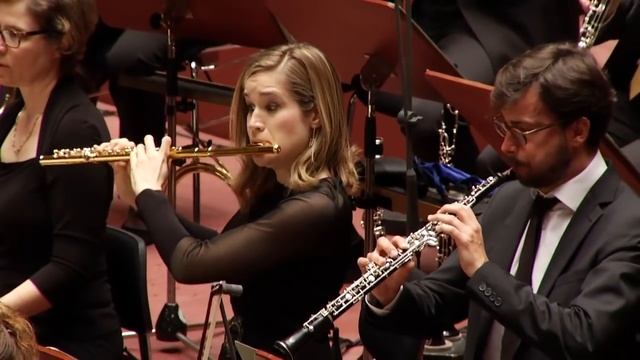 Людвиг ван Бетховен - Симфония №9 - Andrés Orozco-Estrada. смотреть онлайн