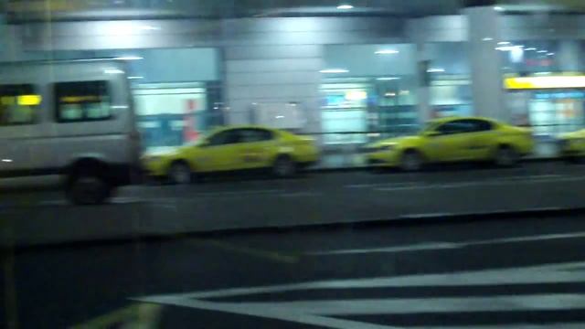 Prague Airport Bus to Main Rail Station смотреть онлайн