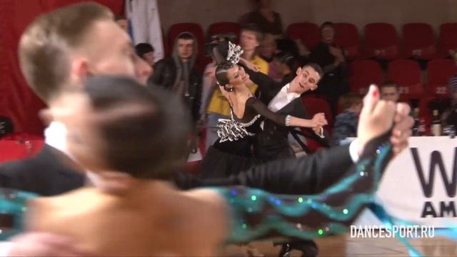 Гиниятуллин Аяз - Гиниятуллина Айсылу, Final English Waltz смотреть онлайн