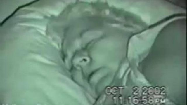 Забавно бабушка похрапывает смотреть онлайн