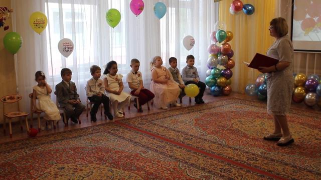 выпускной-23 в логогруппе (4) ДОУ29 Г-Хр смотреть онлайн