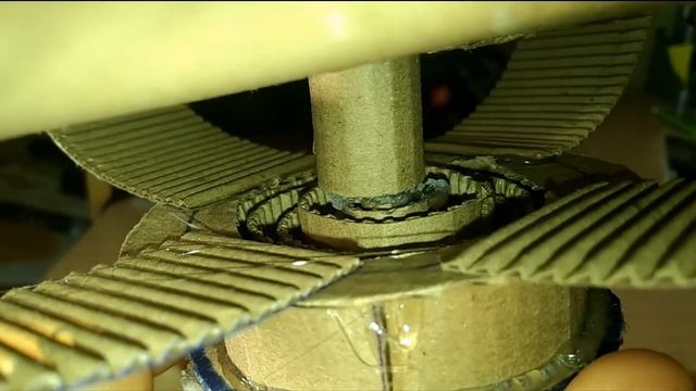 Модель Саба из картона смотреть онлайн