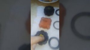 не спешите резать пружины!!! (ремонт крышки расширительного бочка ваз 2108-15.