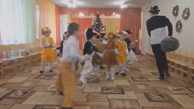 ТАНЕЦ ПИНГВИНОВ смотреть онлайн