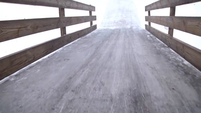 За порядком в снежном городке п.Ильичево следят видеокамеры смотреть онлайн