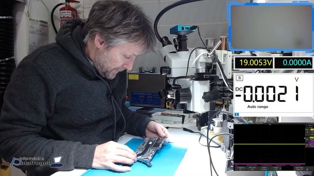 ASUS ZENBOOK NO ENCIENDE смотреть онлайн