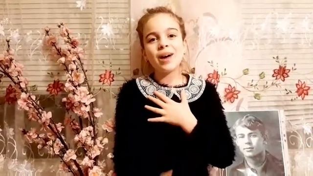 #страначитающая "Читаем Есенина" смотреть онлайн