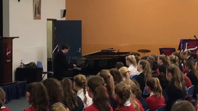 Guren no Yumiya - Shingeki no Kyojin (Attack on Titan) OP1 [piano] Live смотреть онлайн