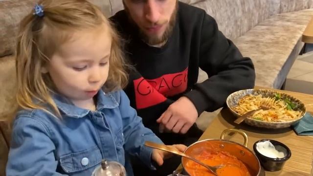 БИЗНЕС-ЛАНЧИ в кафе ДО 300 рублей? Екатеринбург смотреть онлайн