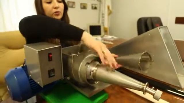 Шнековая Соковыжималка СШ 1 для Яблок обзор смотреть онлайн