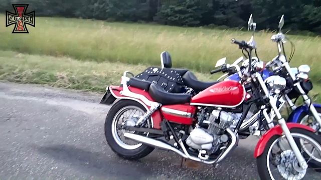 Jak duża, jak mała jest Honda Rebel CA125 смотреть онлайн