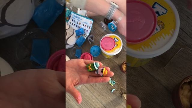 LOST KITTIES близнецы с пластилином, Игровой набор с крошкой котиком LOST KITTIES смотреть онлайн