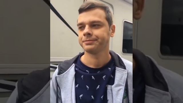 Андрей Кисляк рассказывает, как стать актёром Молодёжки смотреть онлайн