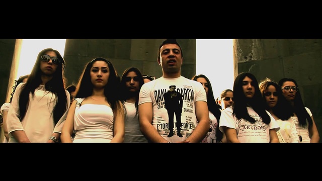 Dzed \ Hayk Karapetyan - Sev u Mut Amper (Official Music Video 2014) смотреть онлайн