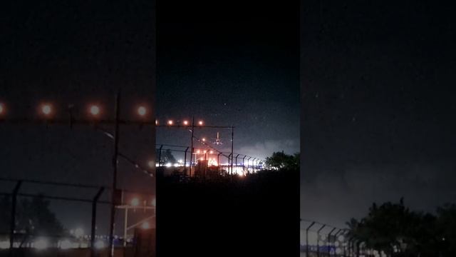 trivandrum international airport flight landing#trivandrum #tranding #song #airport смотреть онлайн